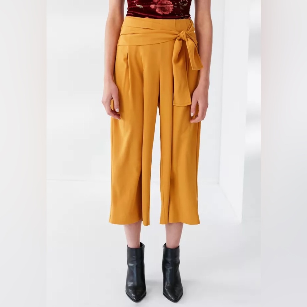 NWT Moon River for Urban Outfitters Pleated Tie Pant - Size XS